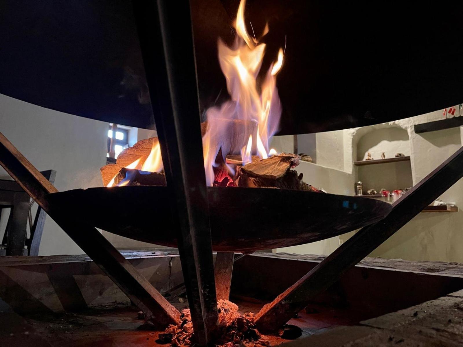 Posada Con Los Angeles Тилкара Екстериор снимка